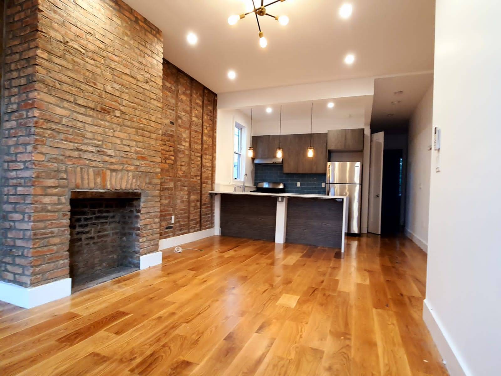 Renovated 2 Bed Duplex w/ Backyard in Prime Bushwick