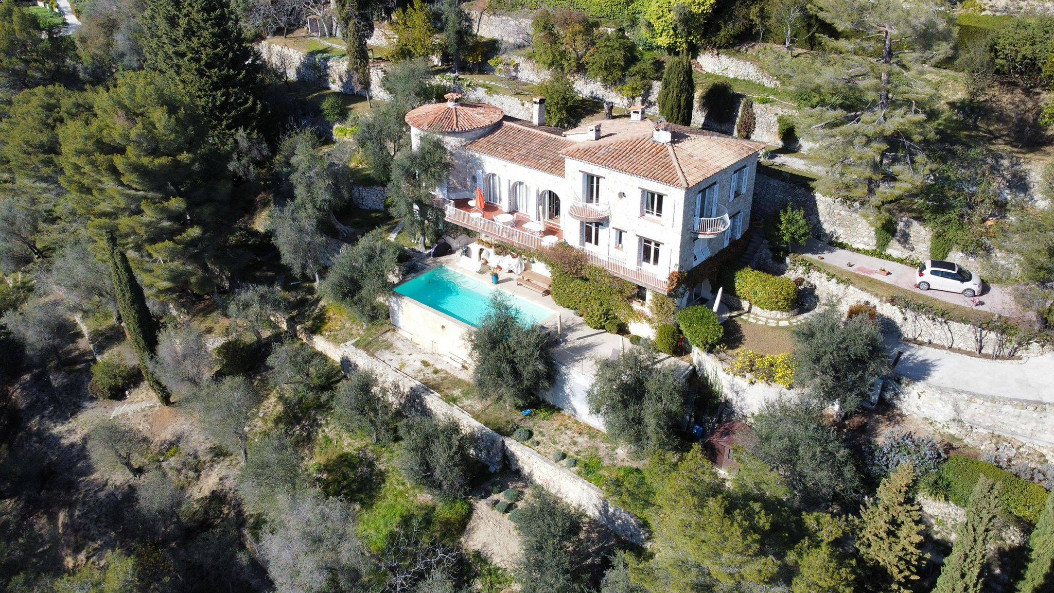 Authentic Property With Panoramic Views To Cap Ferrat And The Mediterranean Sea