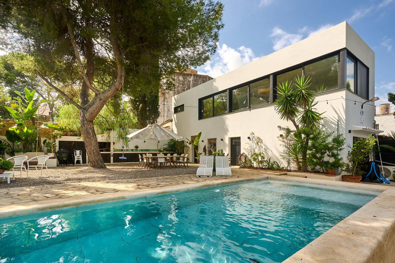 Stunning historical farmhouse for rent in El Palou