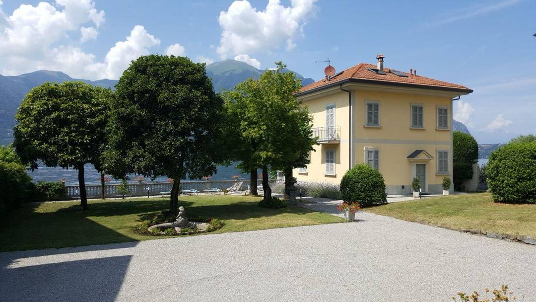 Feet-on-the-Water Lake Como Villa with Approved Pool & Spa Project | Cendraro, Lezzeno