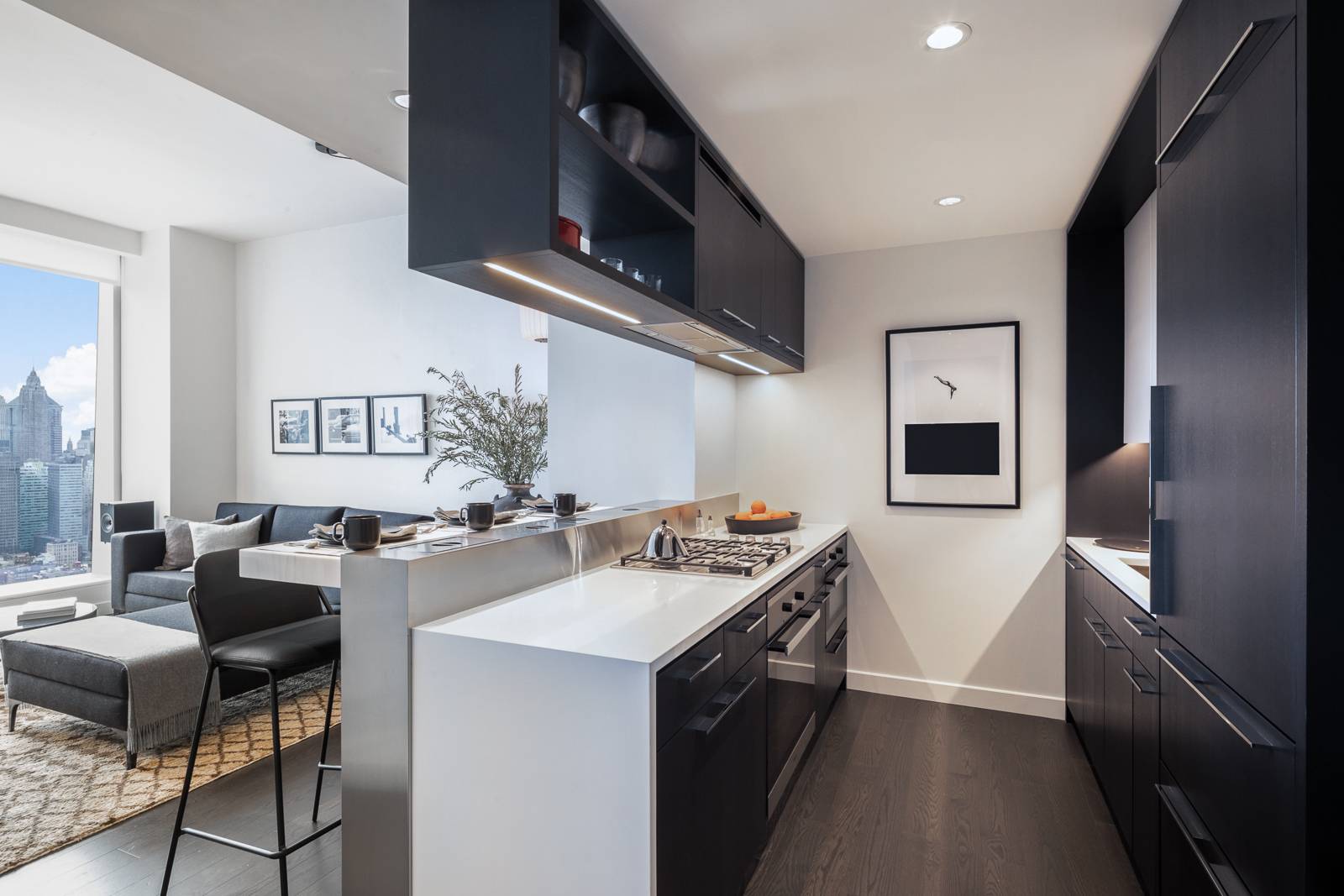 1 Bed 1 Bath Residence with Stunning Views @ the Luxurious One Manhattan Square | LES