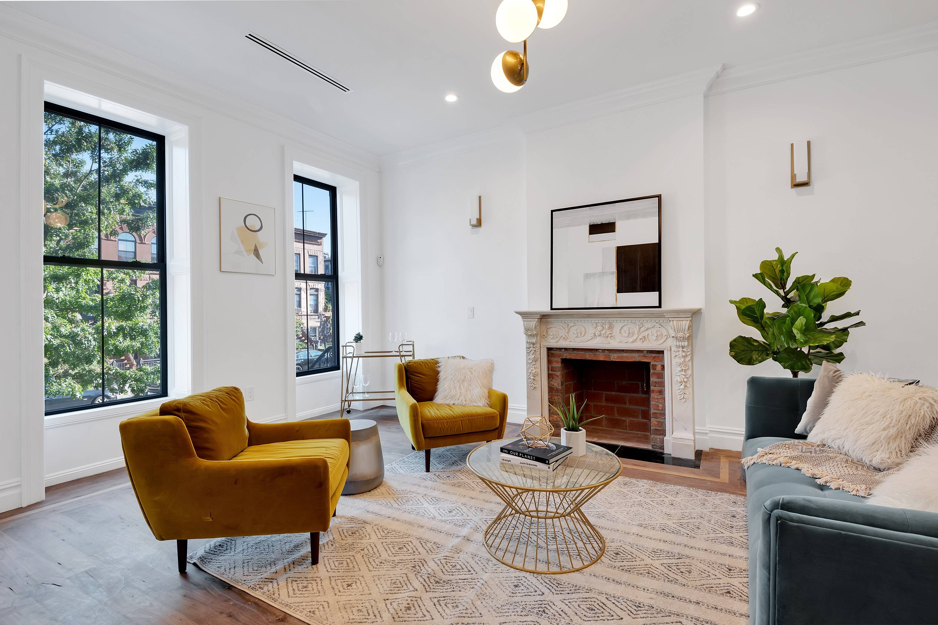Fully renovated Bed Stuy brownstone with original details and working fireplace!