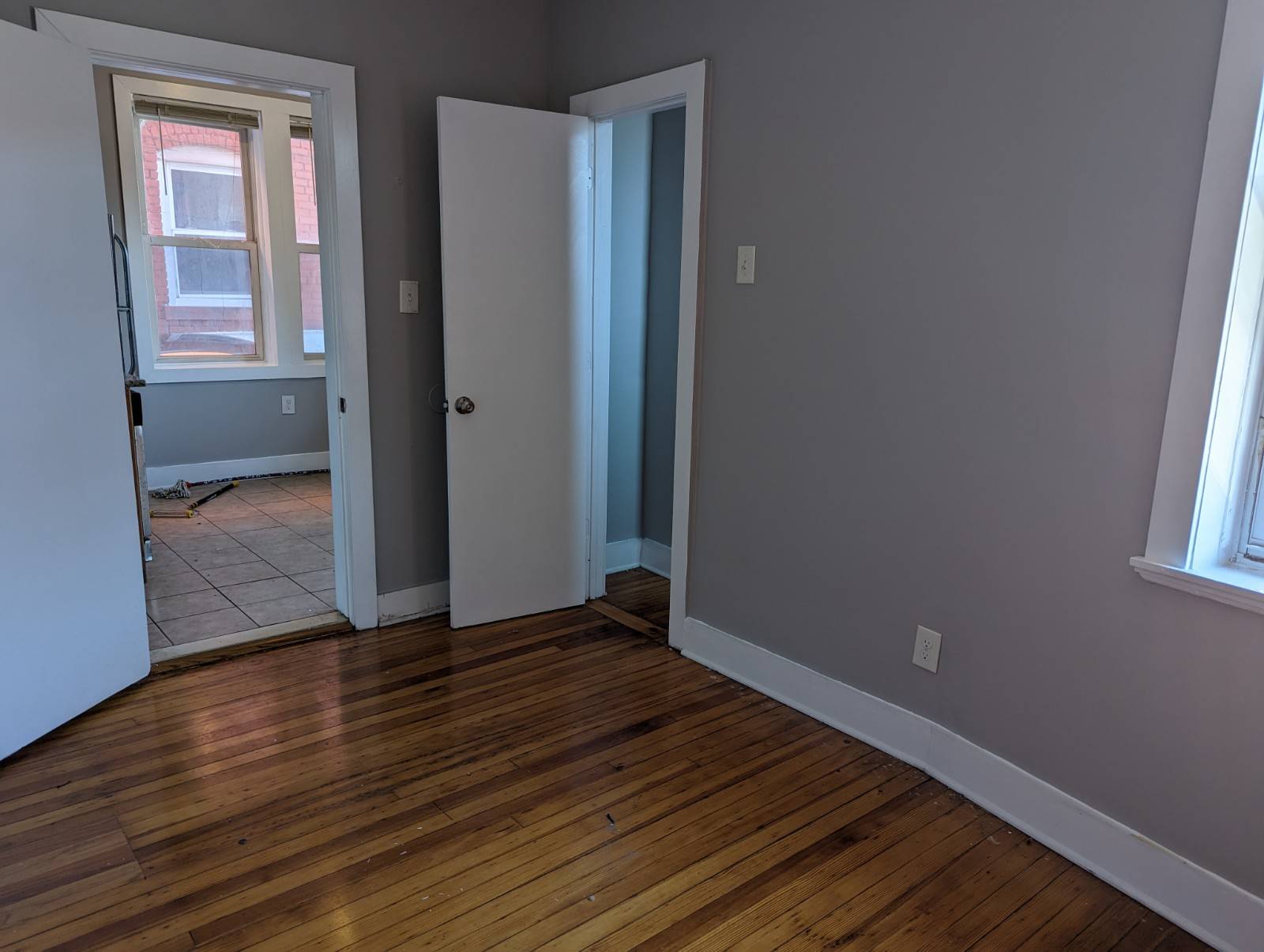 Renovated 2 bed in Bloomfield NJ