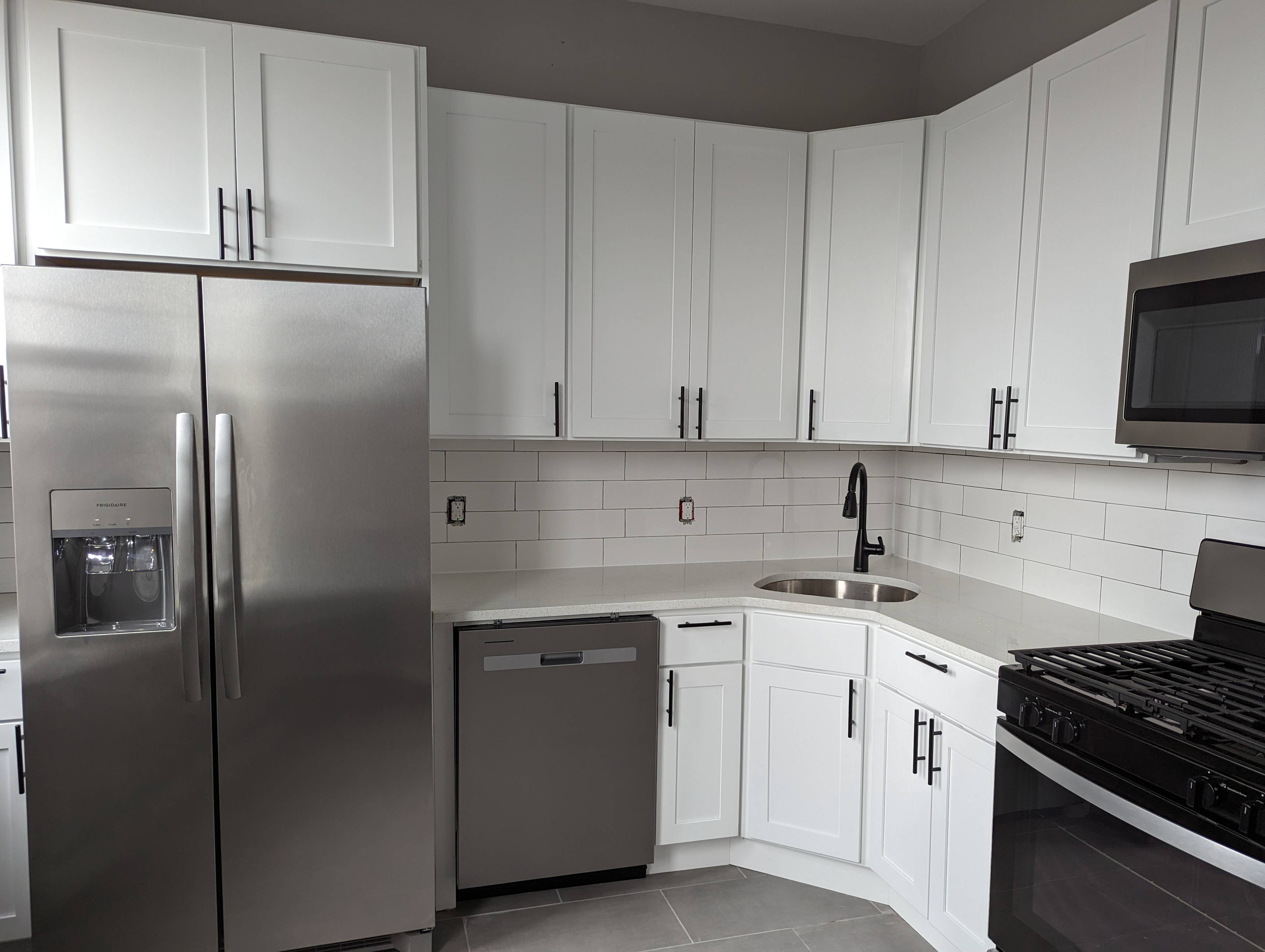 4 bed 1.5 bath Renovated apt in Passaic