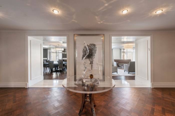 UWS 7 BED DESIGNER ELEGANCE WITH PRIVATE PARKING