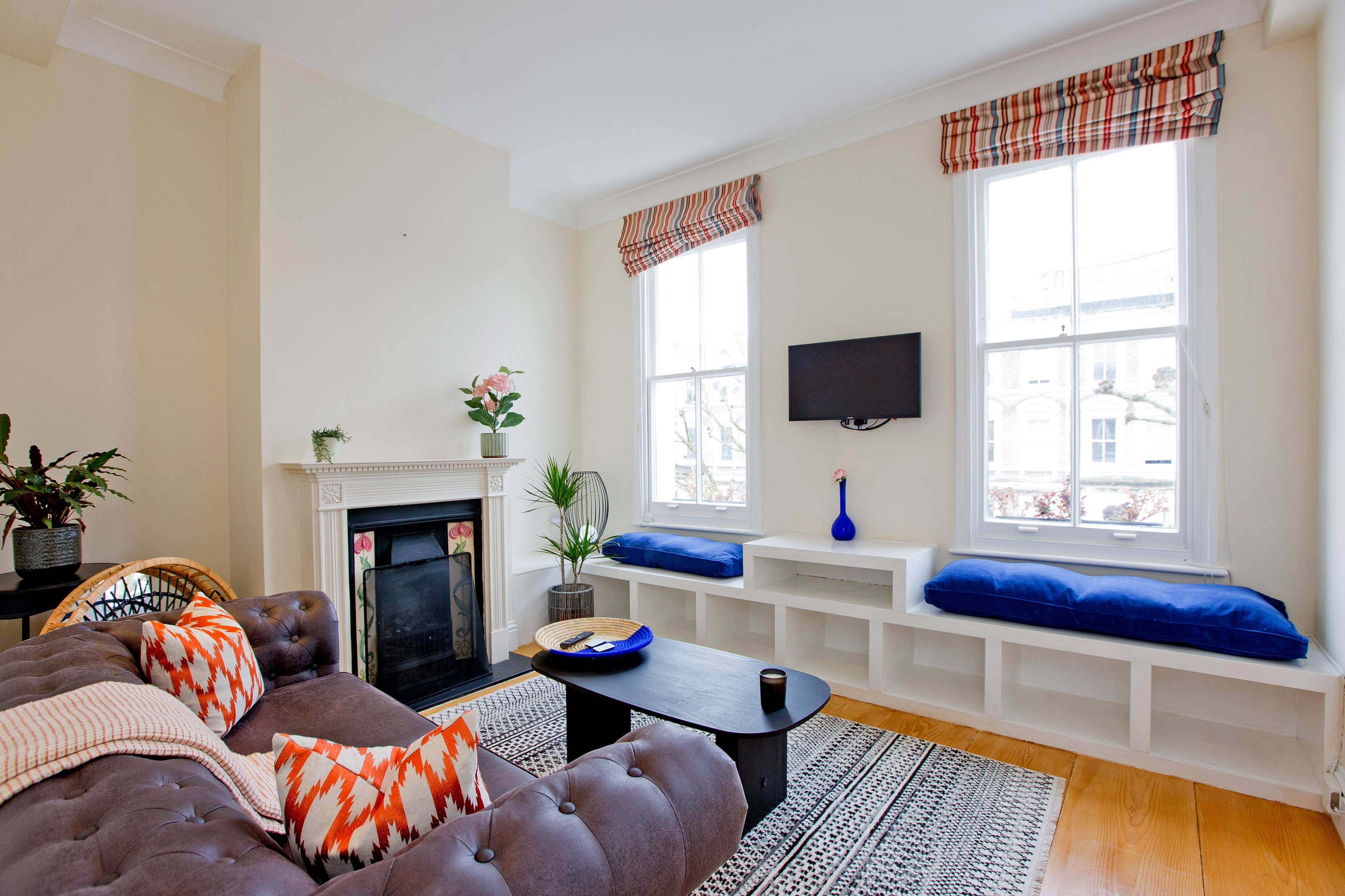Exquisite Five-Bedroom Victorian Duplex Apartment with Private Roof Terrace in Kensington