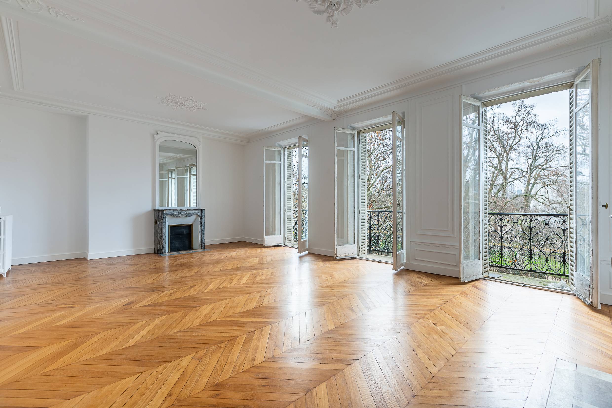 Paris, Exceptional view on Jardin du Luxembourg