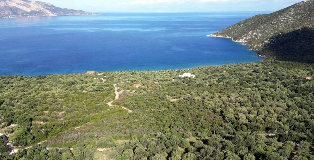 Rare seafront Plot in the bay of Ag. Georgios, Poulithra, Peloponnese