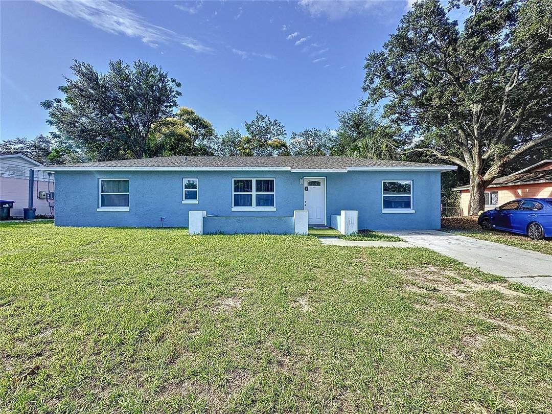 Sunshine, Space & Style at 7211 Pinion Drive, Orlando
