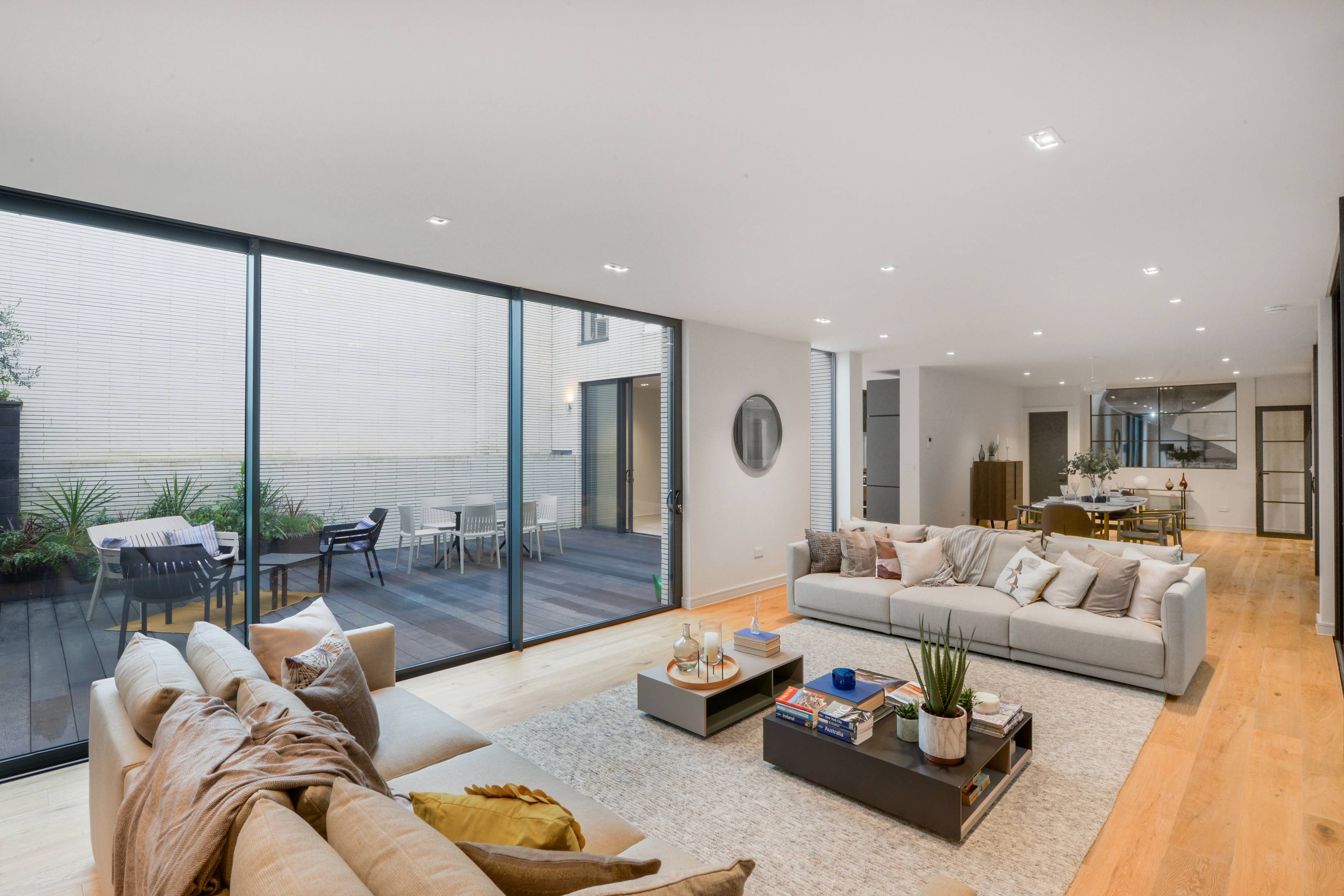 Newly built 4/5 bedroom modern semi-detached house measuring nearly 4,300 square feet will be perfect home for those seeking proper self-indulgent living.