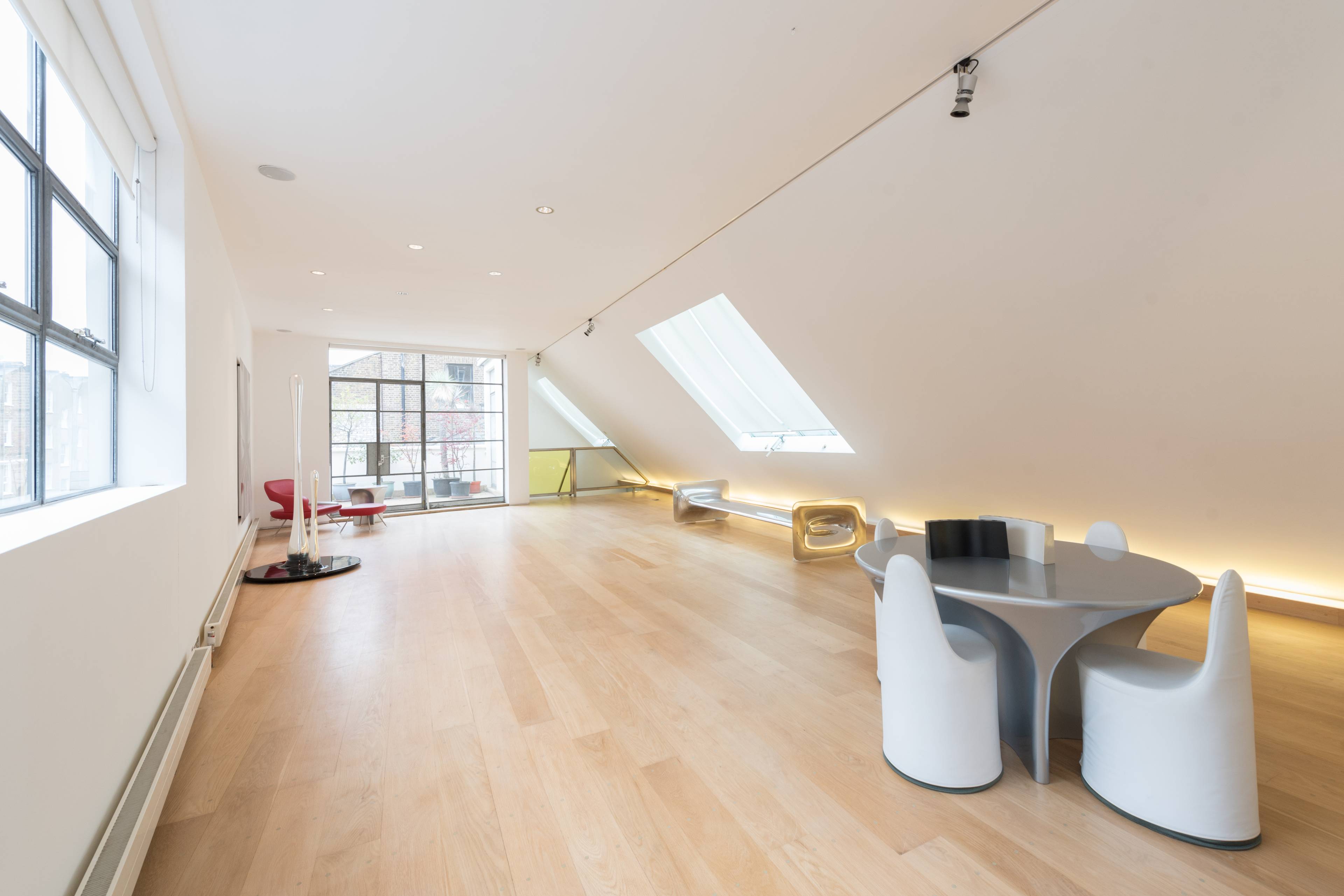 Notting Hill Studio House - Powis Mews, London, W11