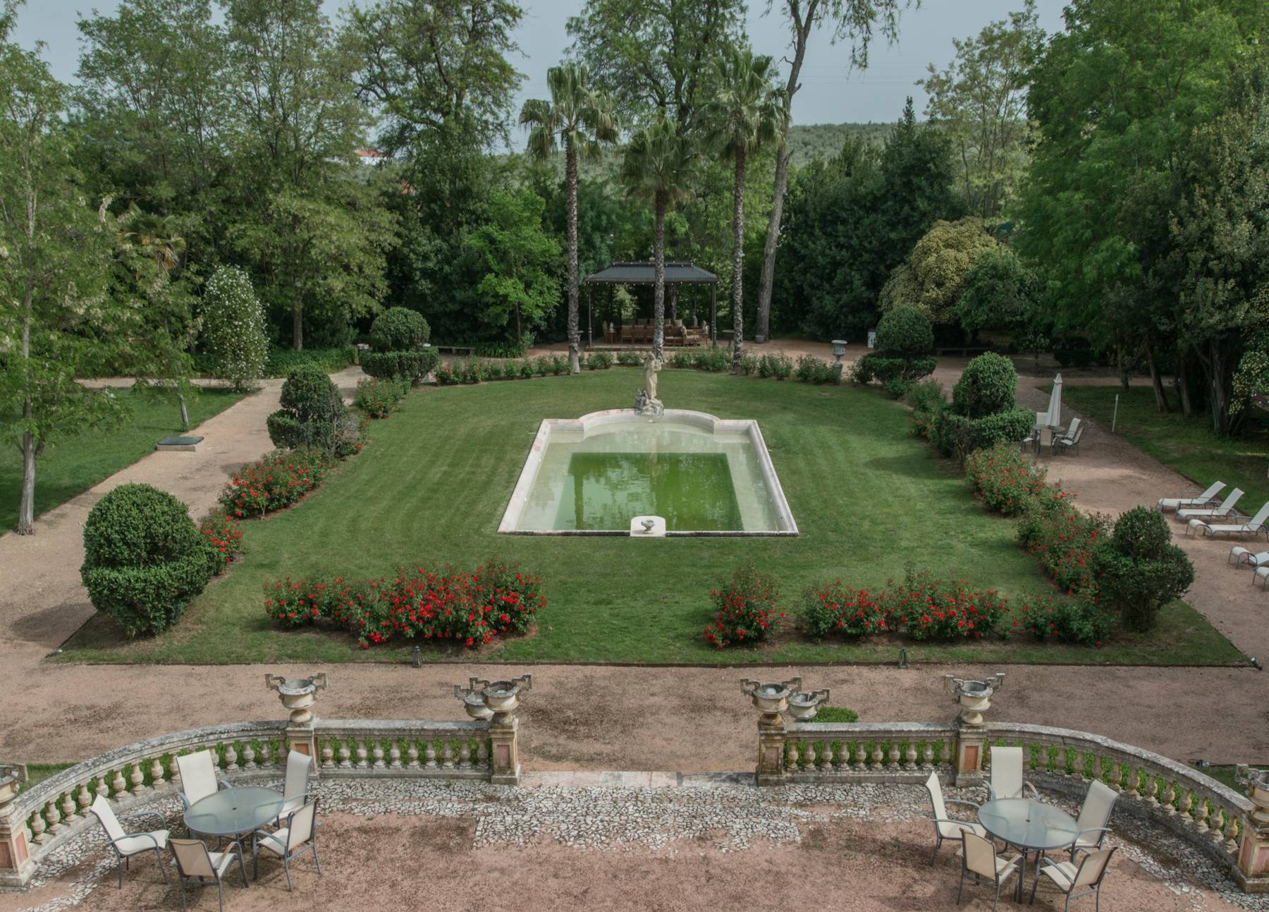 Palácio  com Jardim Botânico / Palace with a Botanic Garden