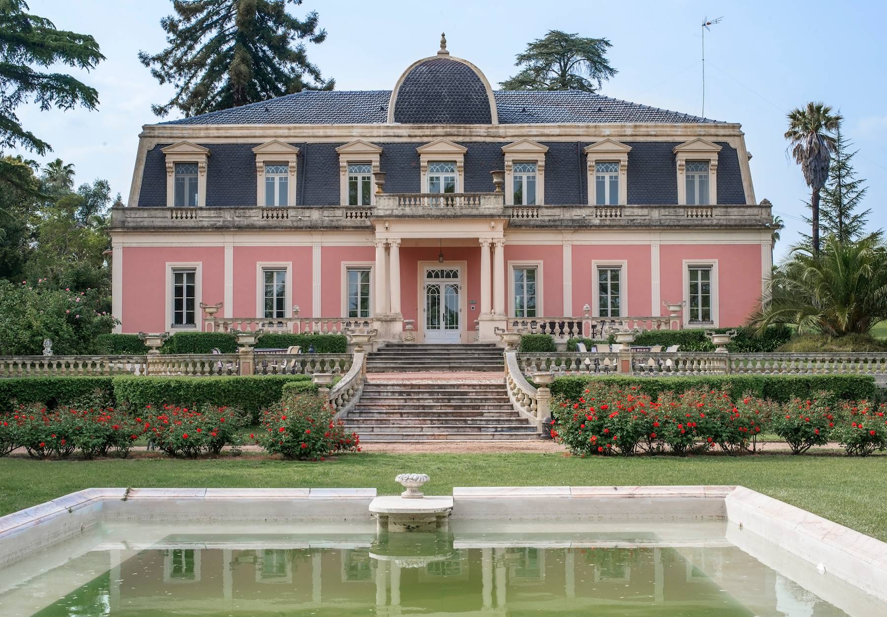 Palácio  com Jardim Botânico / Palace with a Botanic Garden