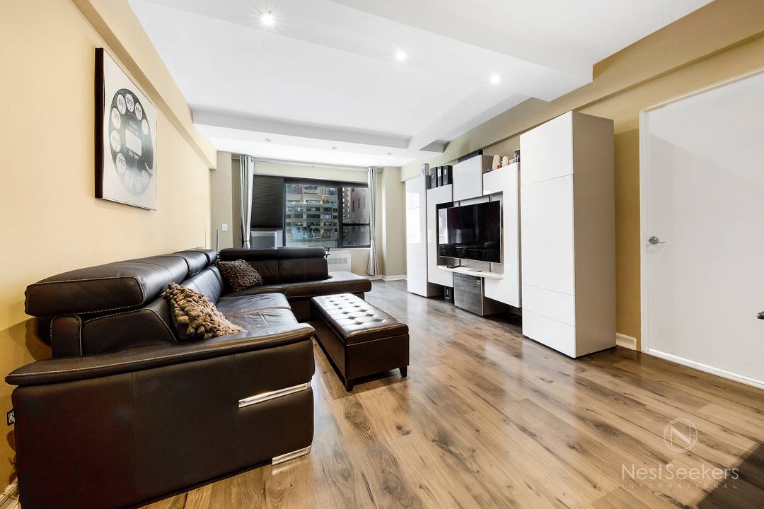 PERFECT STUDIO APARTMENT IN EXCELLENT LOCATION CLOSE TO EVERYTHING