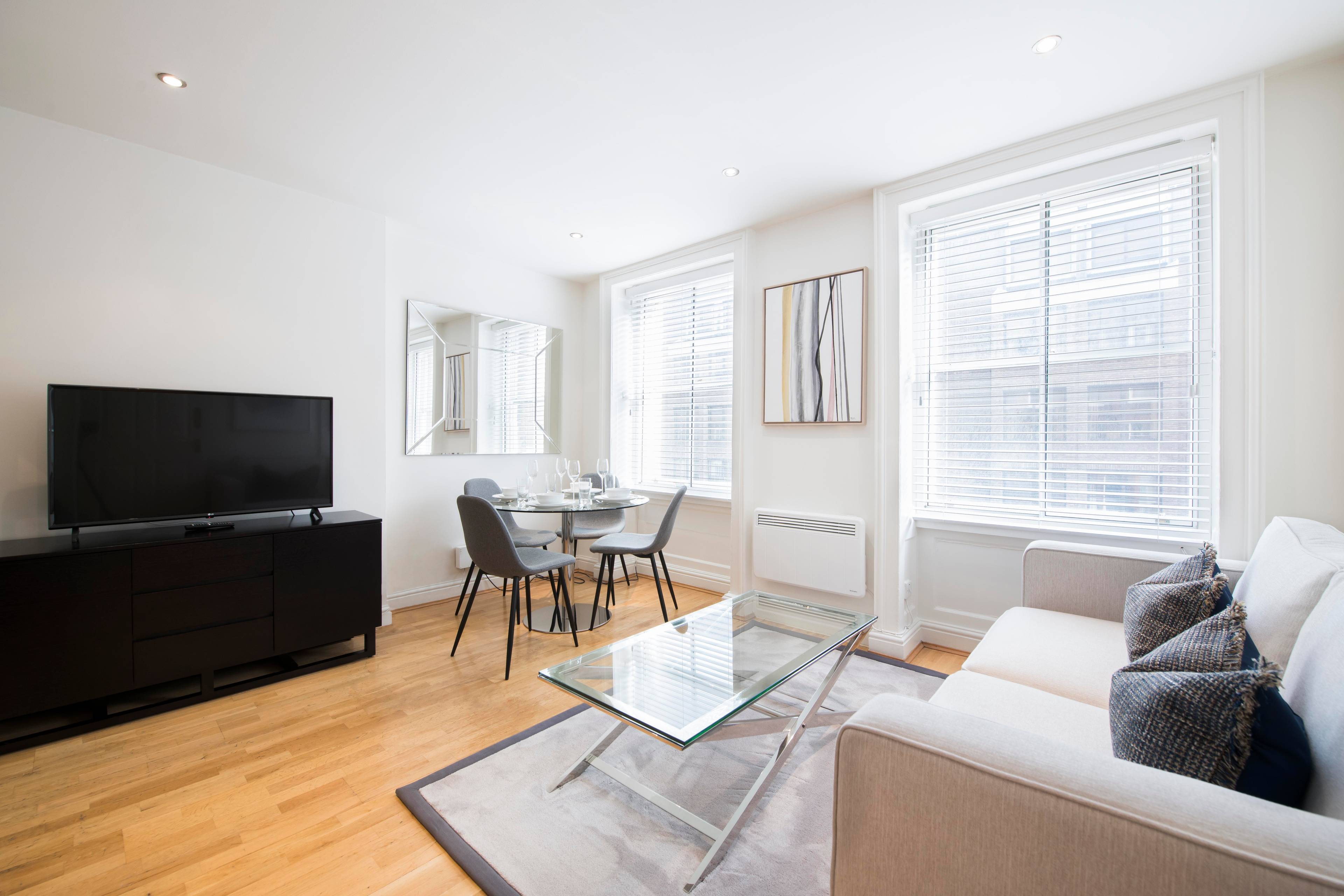 Stunning 1 bedroom apartment in Marylebone, Cedar House