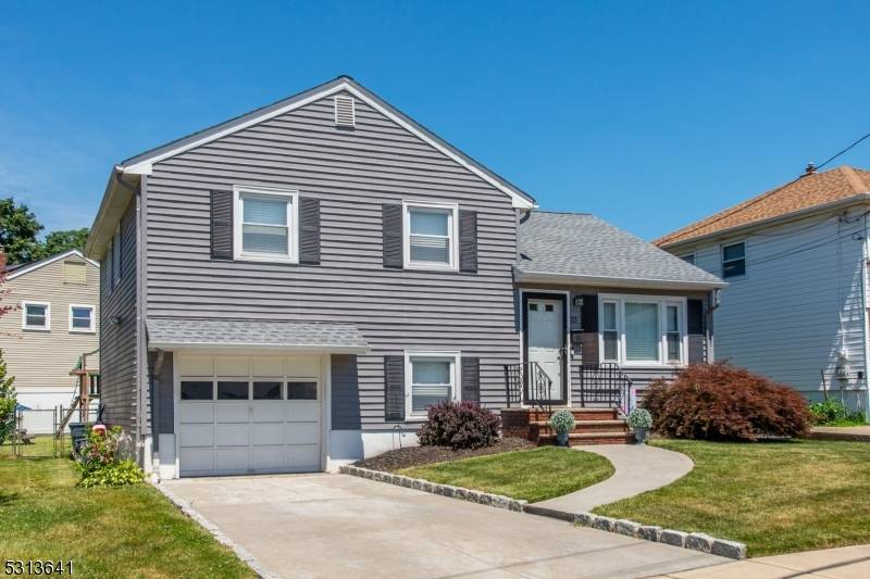 Welcome to this spacious split-level home!!!