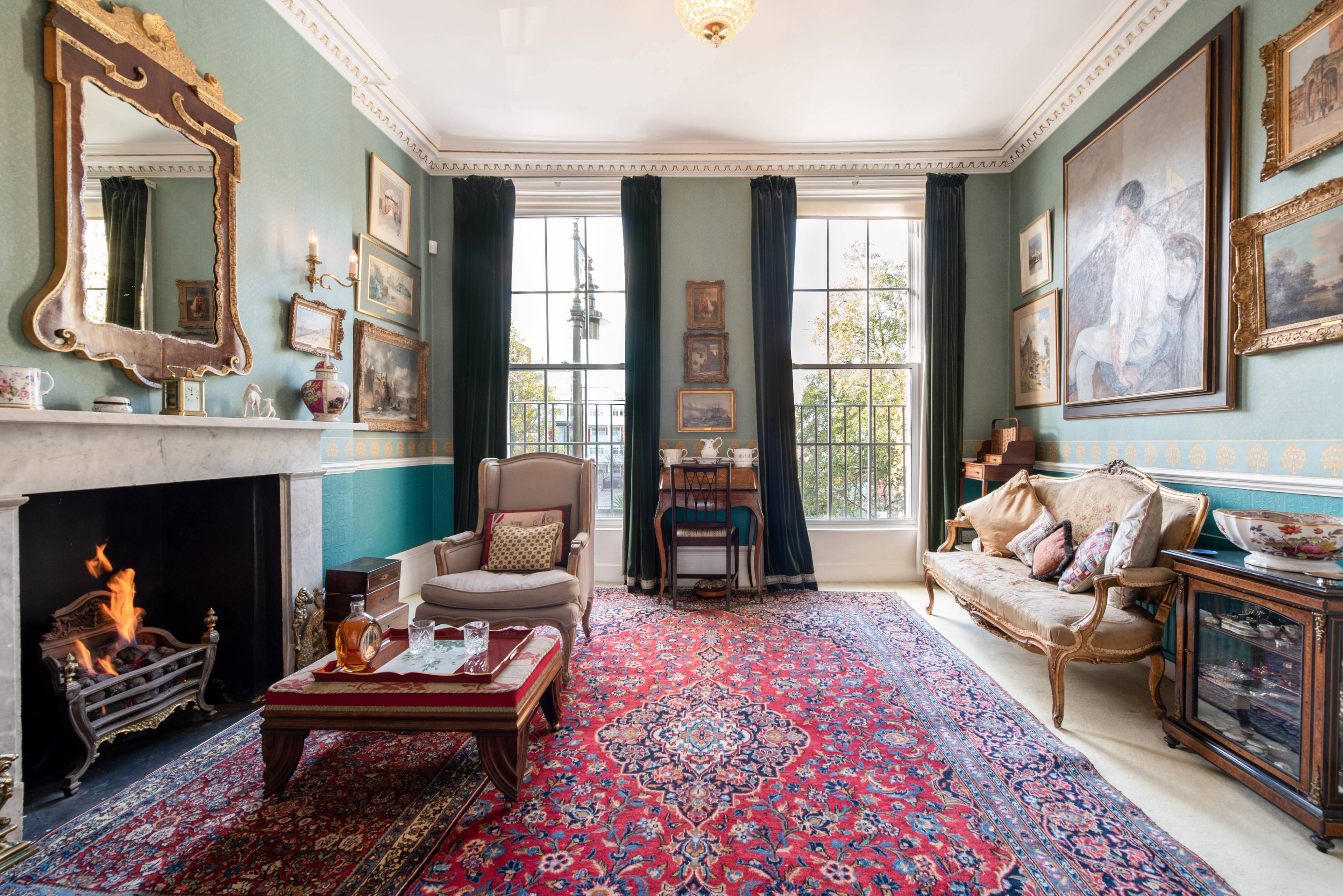 Elegant Georgian townhouse spanning 5 floors and up to 6 bedrooms