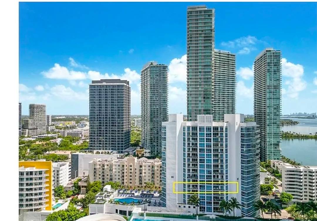 Miami Downtown | 2 bed 2 Bath | 1 Parking with Water View | Edgewater Neighborhood