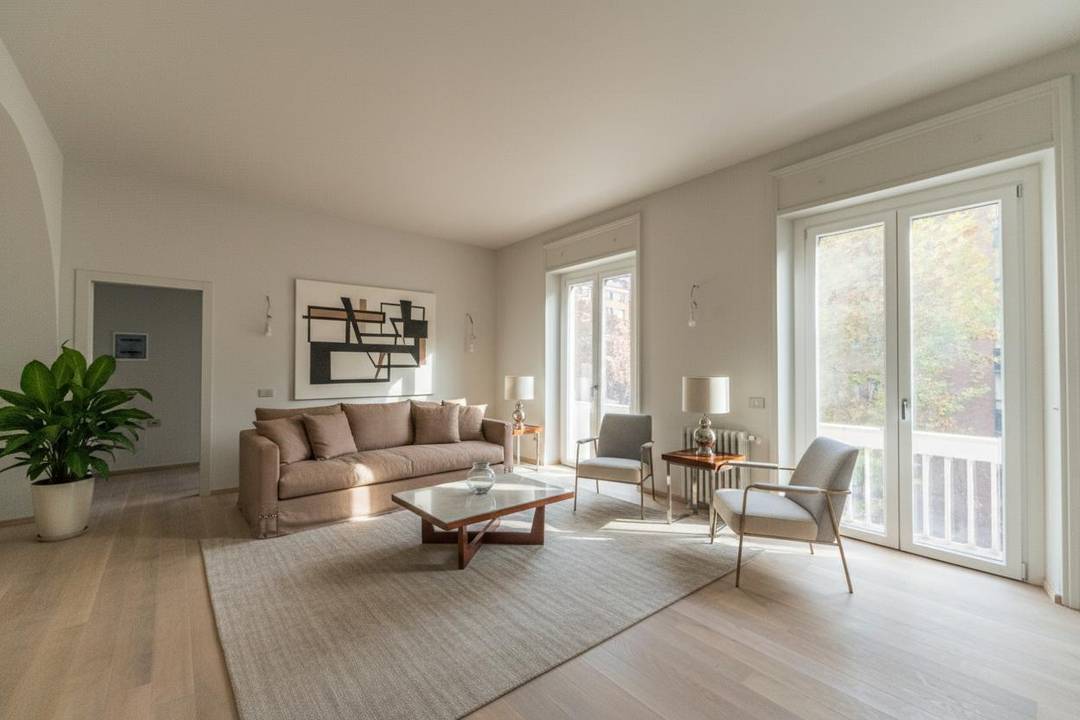 Elegant Renovated Two-Bedroom Apartment in Via Venini, Milan