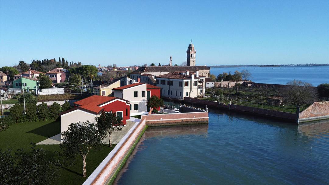 VENICE | Prestigious Villa with Private Garden and Dock on Mazzorbo Island