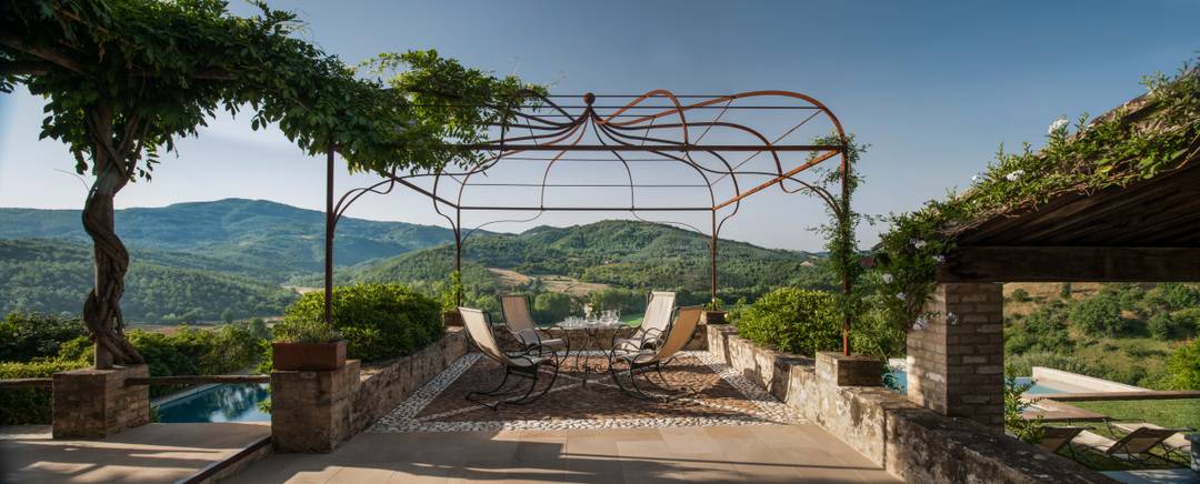 Umbrian Estate & Villa B– An Exceptional Umbrian Retreat