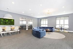 2 Bedroom / 2 Bathroom - Apartment in Jersey City
