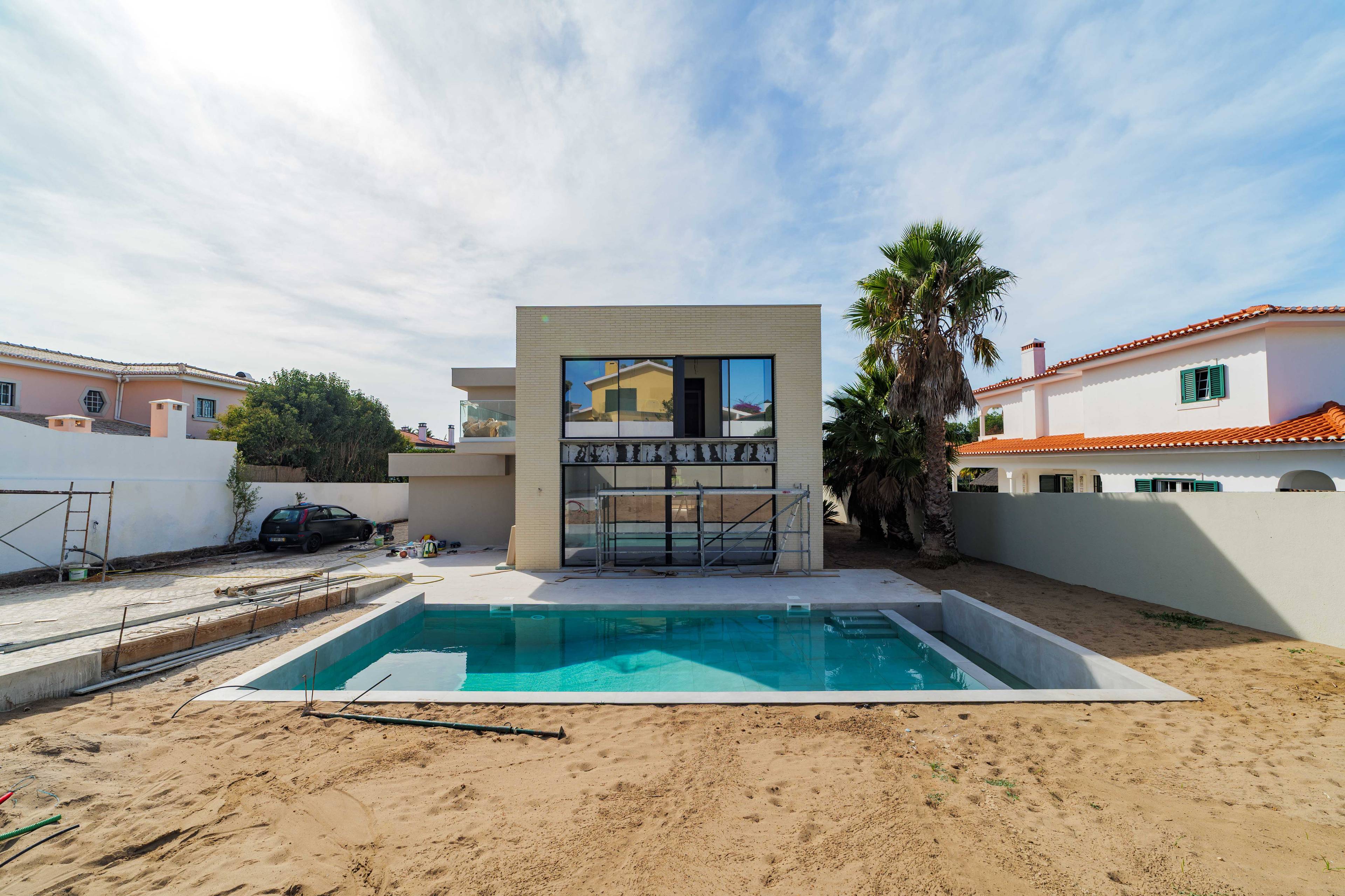 Cascais Villa  | 4 En-suites | Private Pool | 10min to the beach | Close to International Schools