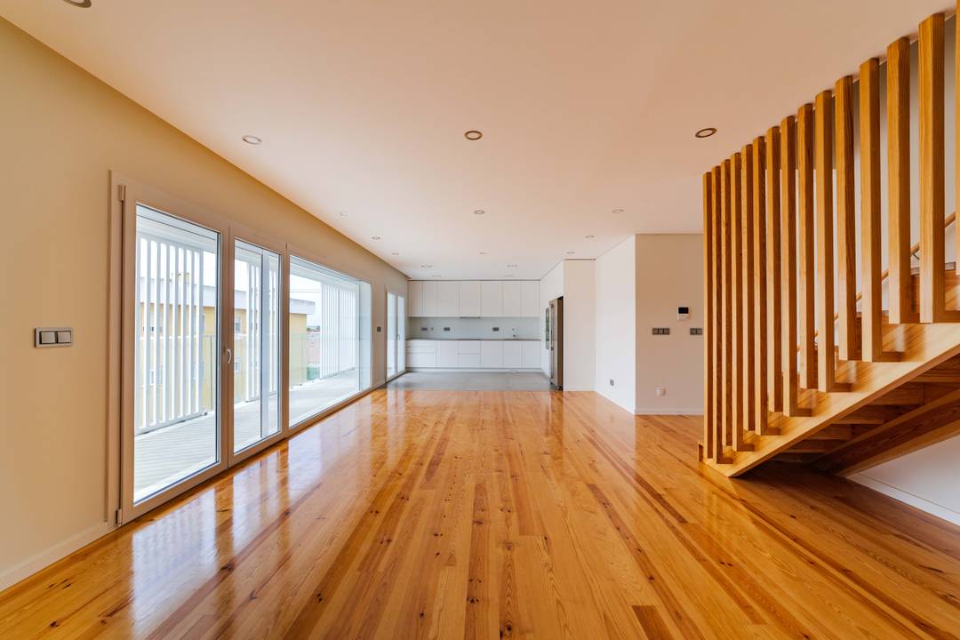 Estoril Apartment | Close to International Schools | 10min walk To Beach | Penthouse |