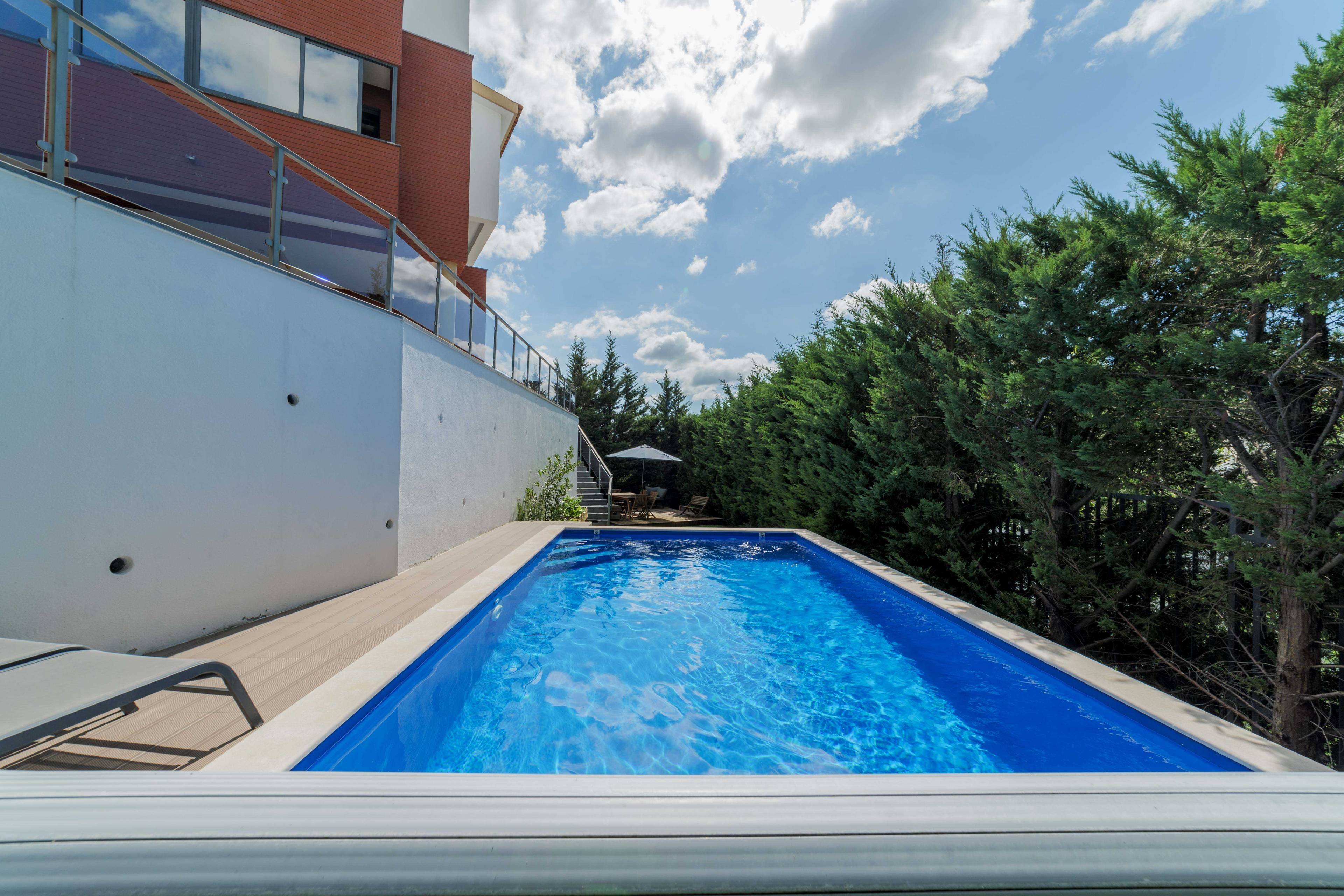 Family Villa | 4 Bedrooms | Private Pool | Prime Location |