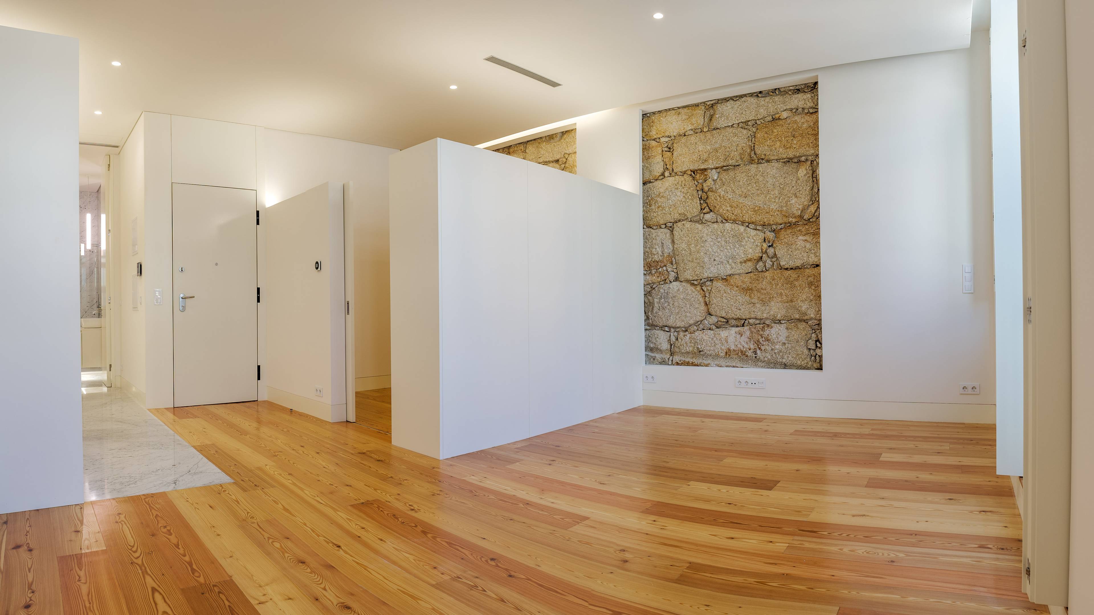 Glamorous Studios / 1 bedroom Apartments | Luxurious finishes | in Porto city center, Portugal