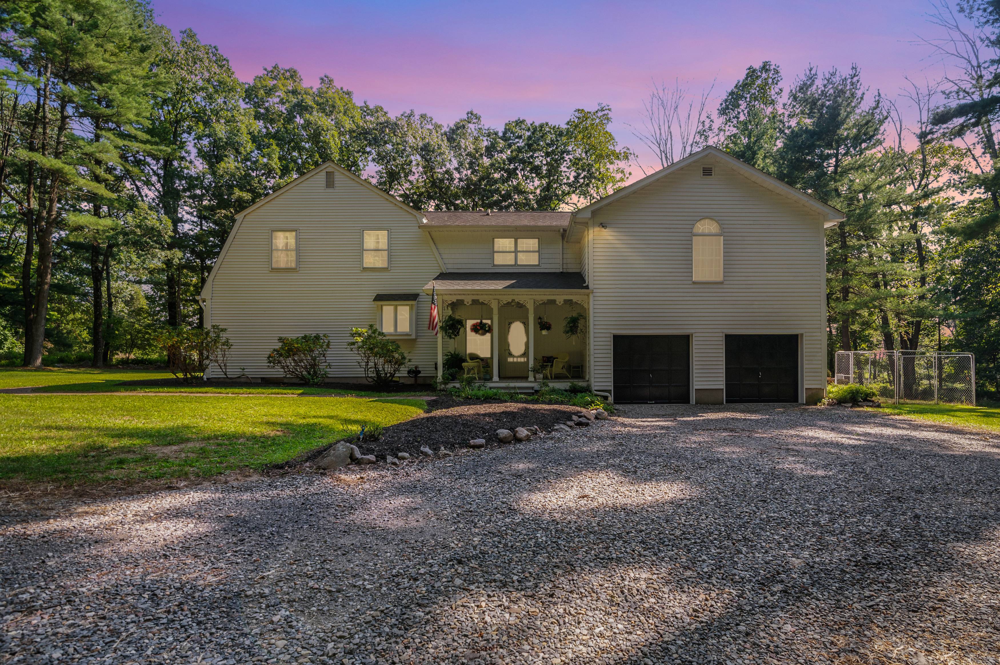 CHARMING DUTCH COLONIAL