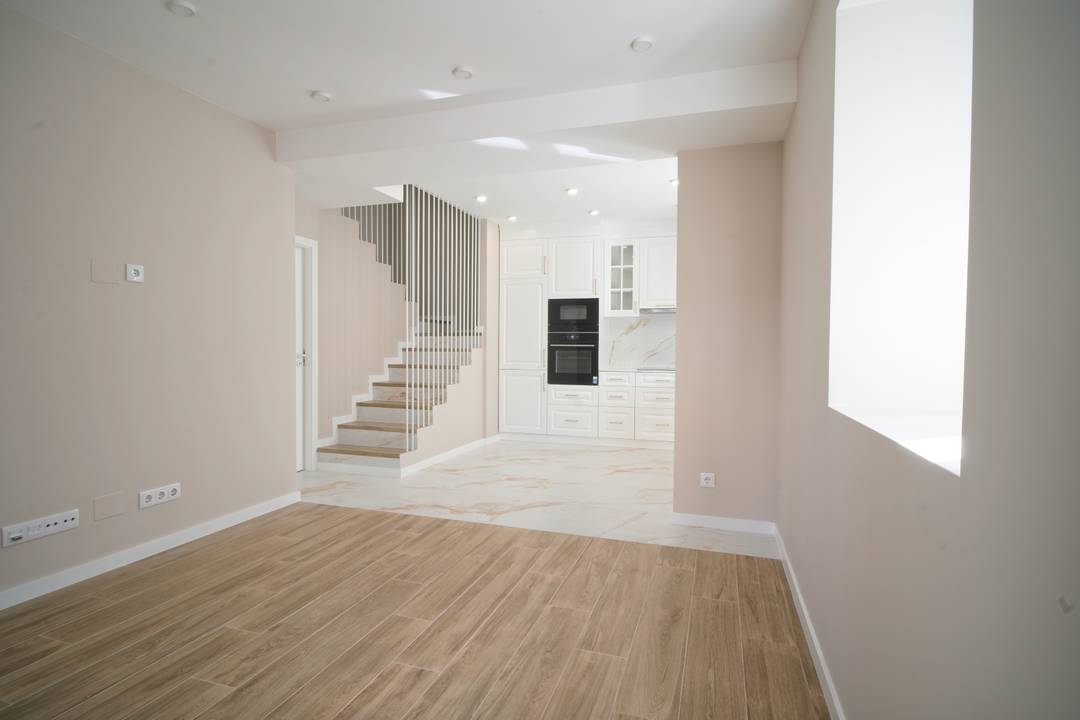 Semi-Detached House in the Heart of Lagoa