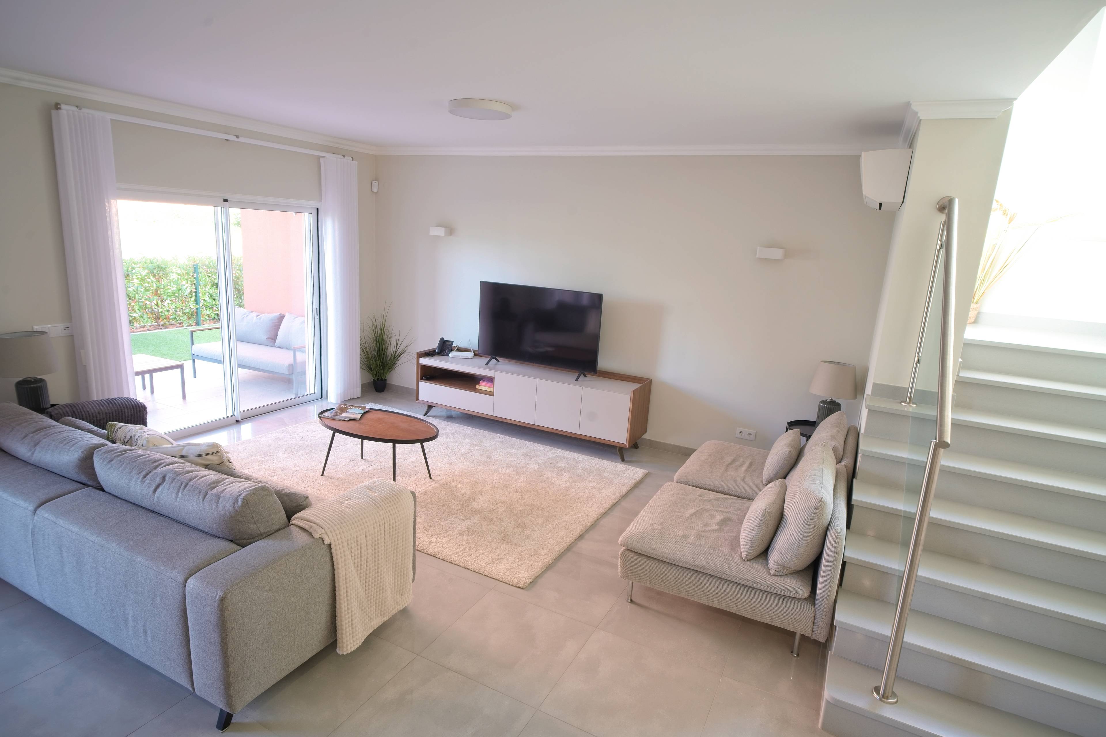 Luxury 3-Bedroom Villa in Quinta da Boavista Golf & Spa, Lagos, Algarve