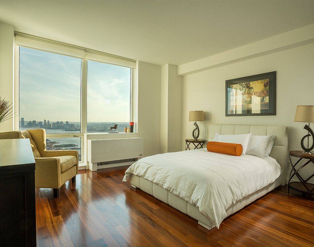 Studio/ 1 Bath,No Fee, Clinton/Hells Kitchen, Luxury Apartment, W/D in Unit