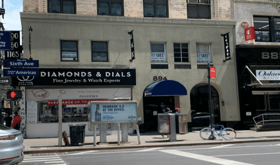 HERALD SQUARE 2nd FLOOR OFFICE/RETAIL SPACE - Corner
