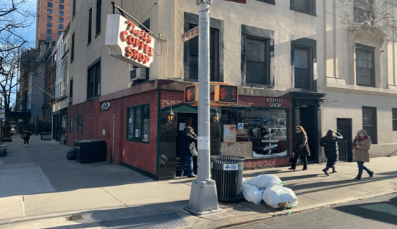 PERFECT UPPER EAST SIDE CORNER RESTAURANT SPACE, Fully Vented, near Central Park and Hunter College