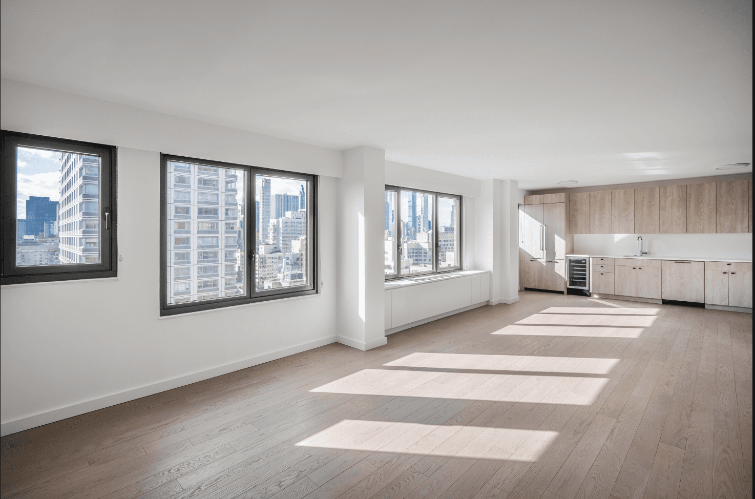 Newly renovated gorgeous 4 Bedrooms in Upper East Side