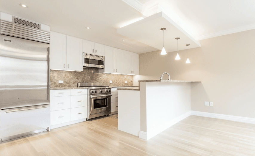 SPACIOUS, NO FEE, 2 bed/ 2bath Apartment in Luxury Upper West Side Building, W/D in Unit