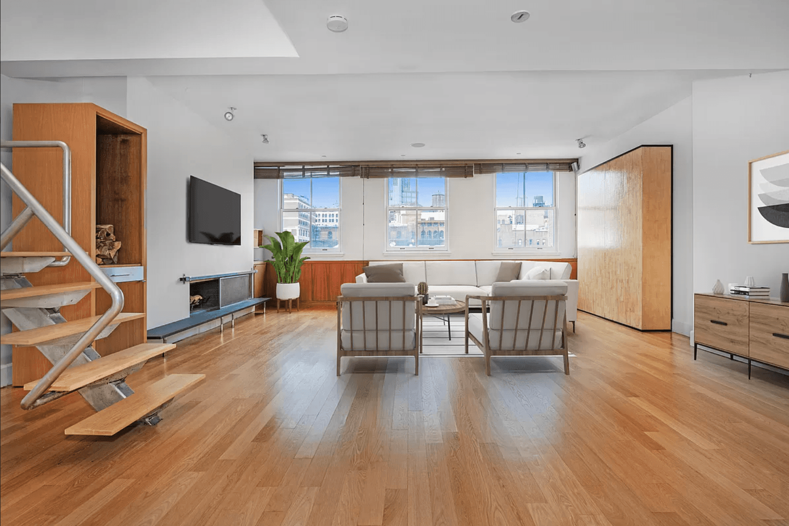 Duplex Loft Penthouse in the Heart of Noho / Prime NYC