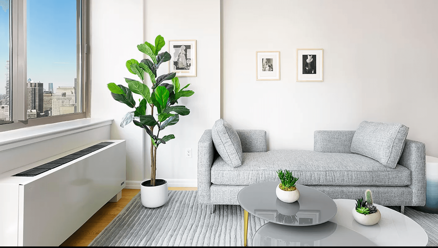 No Fee 2 Bedroom/ 1 Bathroom Apartment in Luxury Financial District Building