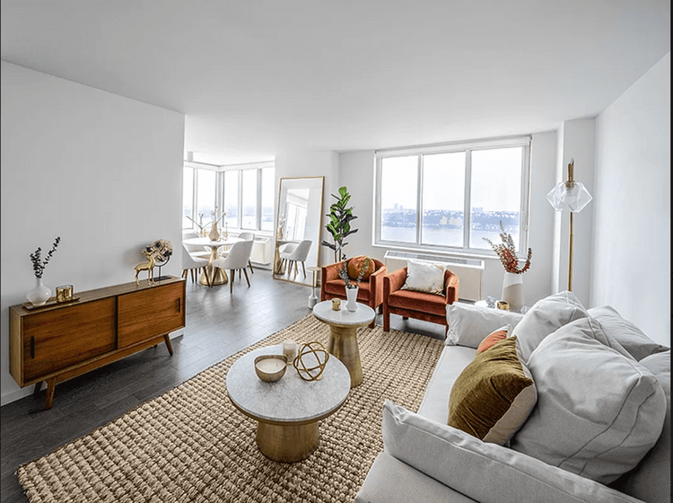 Large 2 Beautiful Bedroom and 2 Bath  in Midtown West