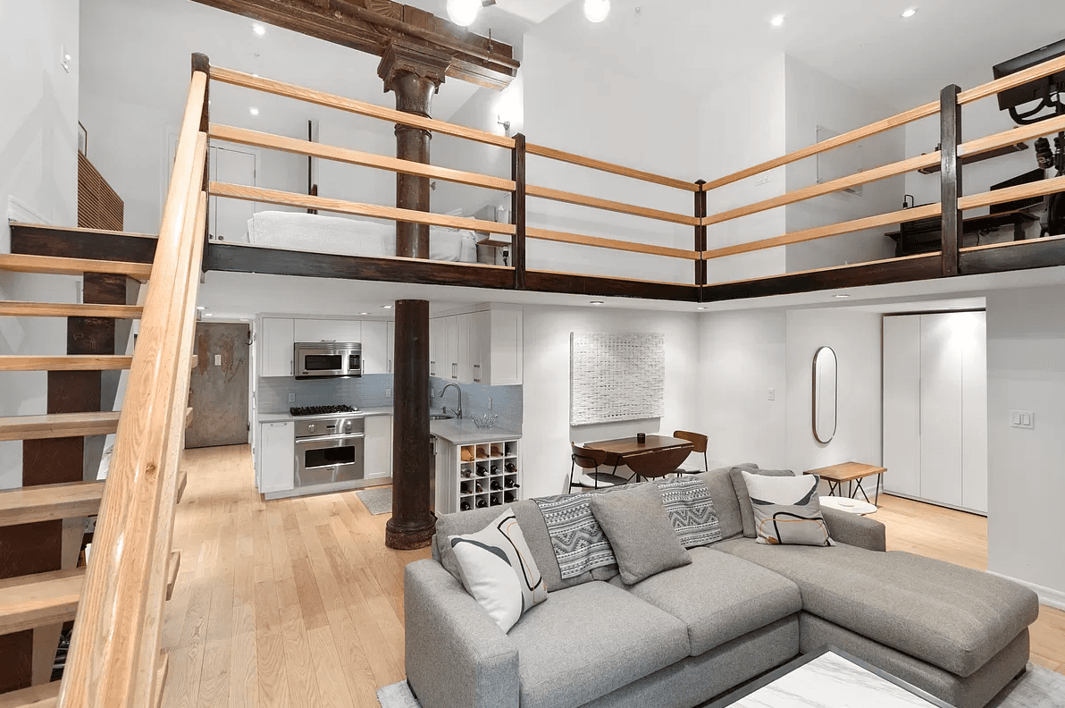 Luxury 1000sqft  Duplex Loft in Iconic Greenwich Village Building - 250 Mercer Street