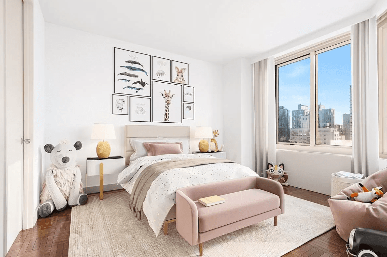 Stunning 4 Bedroom 4 Bathroom Apt on the Upper East Side