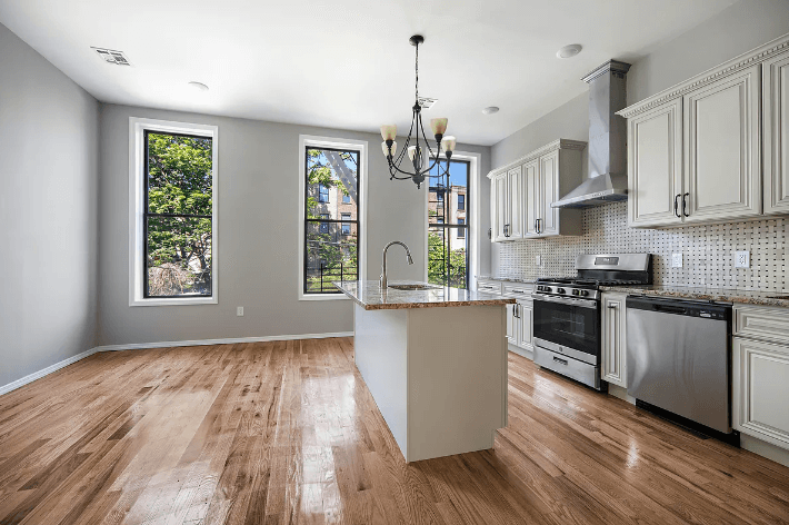 Stunning New Stuyvesant Heights 3 Bedroom 2.5 Bath Triplex