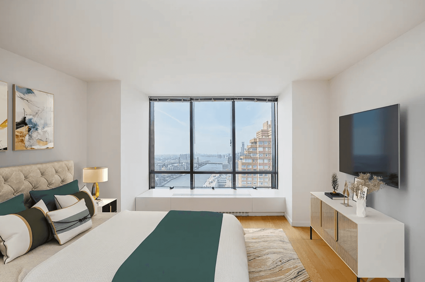 Luxury 1 Bedroom in Lenox Hill