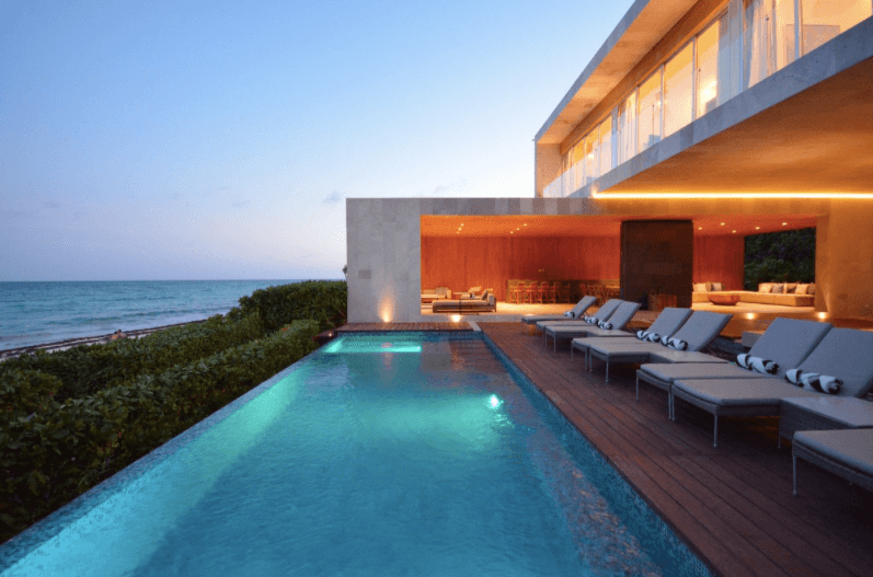 ULTIMATE MODERN BEACHFRONT SUPER-VILLA: 7-BEDROOMS, 8-BATHROOMS + 3-1/2 BATHROOMS IN PLAYACAR