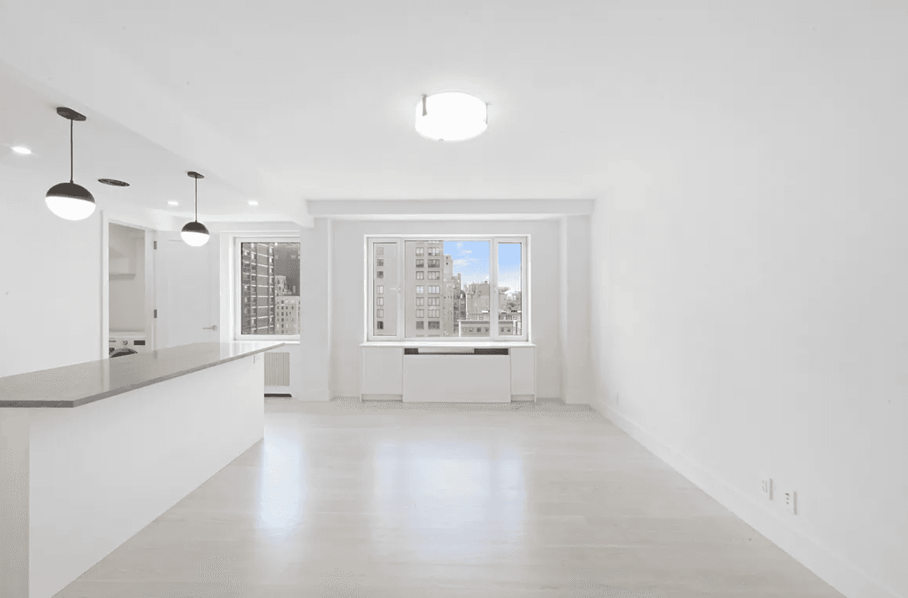 MASSIVE  WOLR-CLASS 6BR/4.5BA IN PRIME UPPER EAST SIDE