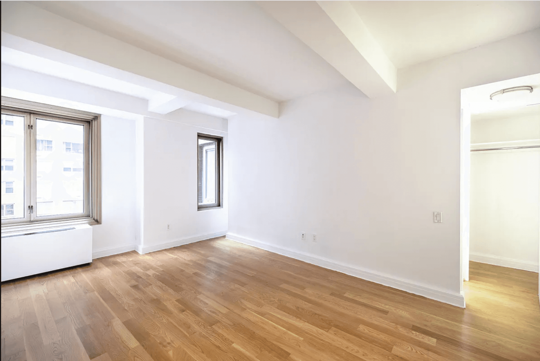 CLASSIC PREWAR 2 BR/2BA IN MIDTOWN WEST