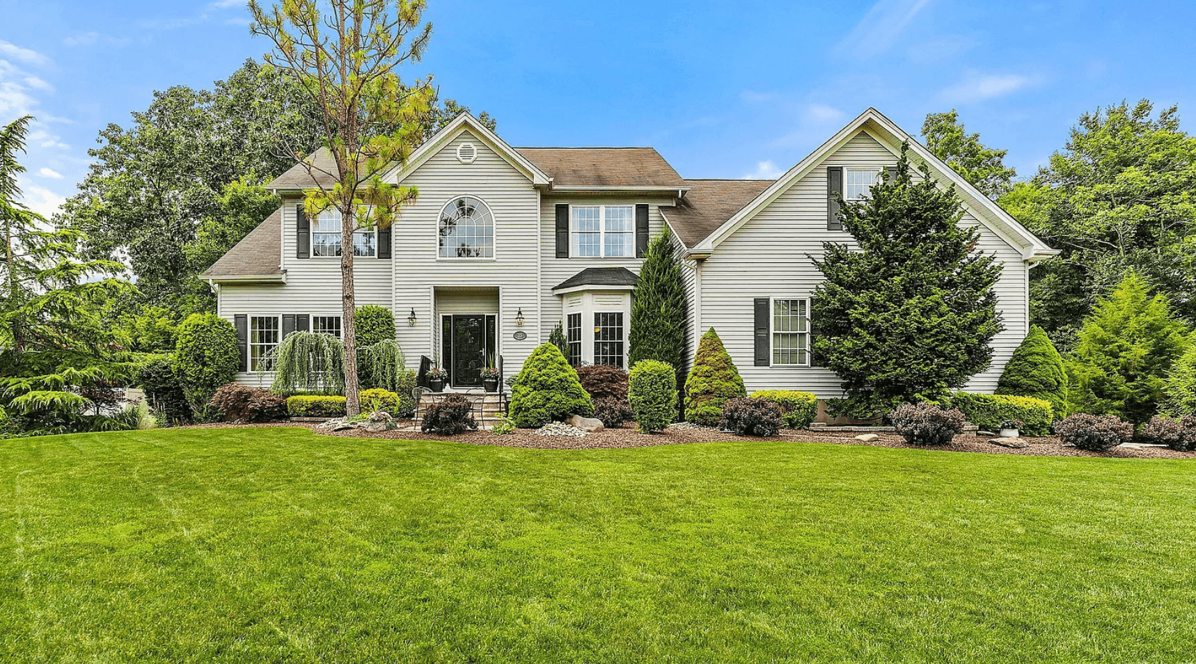 23 Topaz Dr, Jackson NJ