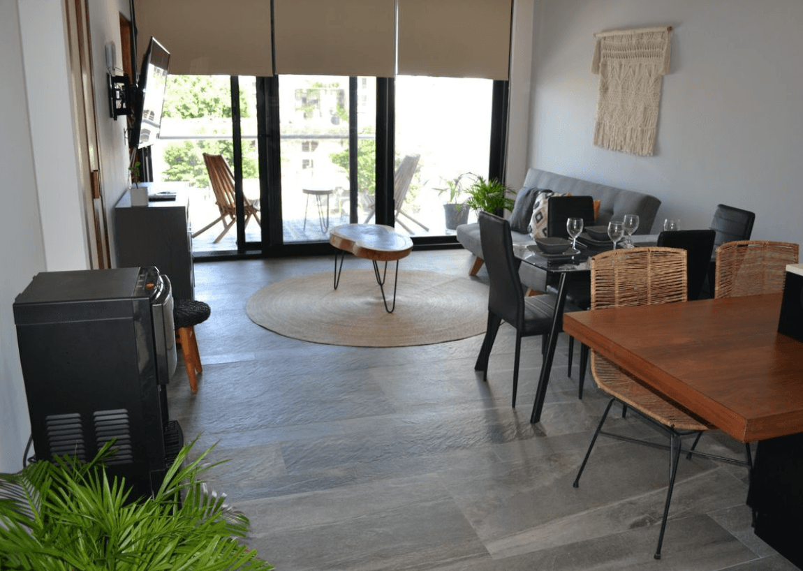 2 Bedrooms in Acento 2 blocks from the beach in Playa del Carmen
